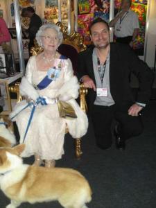 ed-meets-the-queen-at-brand-licensing-europe-2011